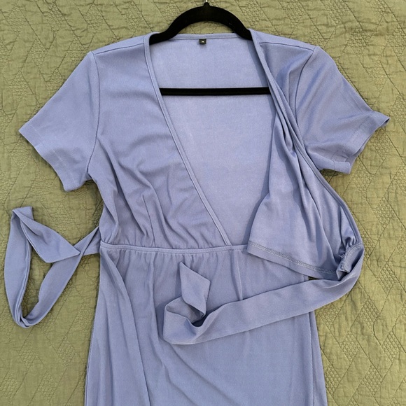 Maternity Dress Short Sleeve Wrap Bodycon Pregnancy Clothes for Baby Shower - Picture 5 of 12